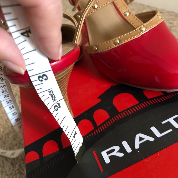 Rialto - NIB Red Gladiator Heels with studs - Picture 8 of 8